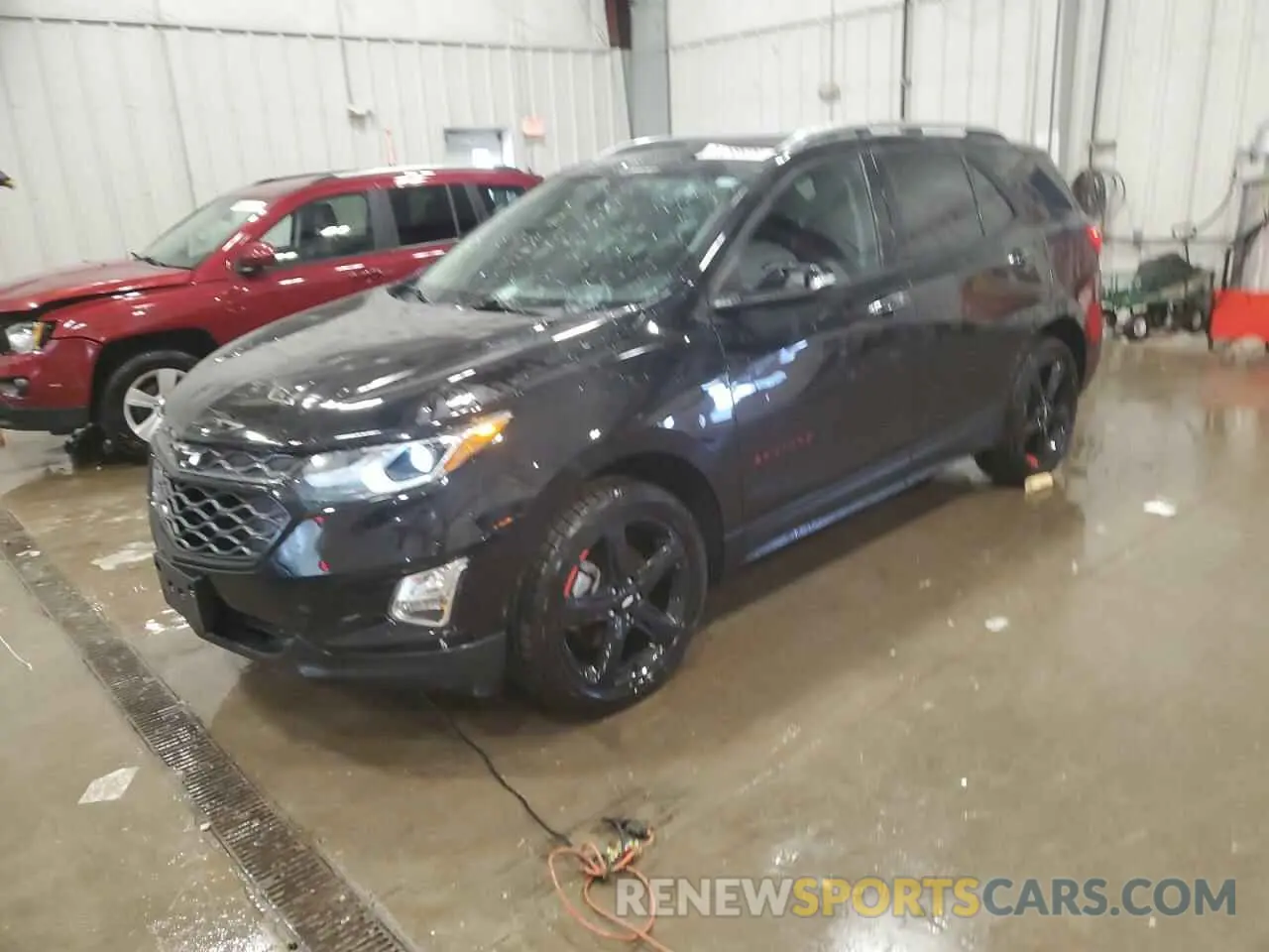 1 Photograph of a damaged car 2GNAXYEX5L6157692 CHEVROLET EQUINOX 2020