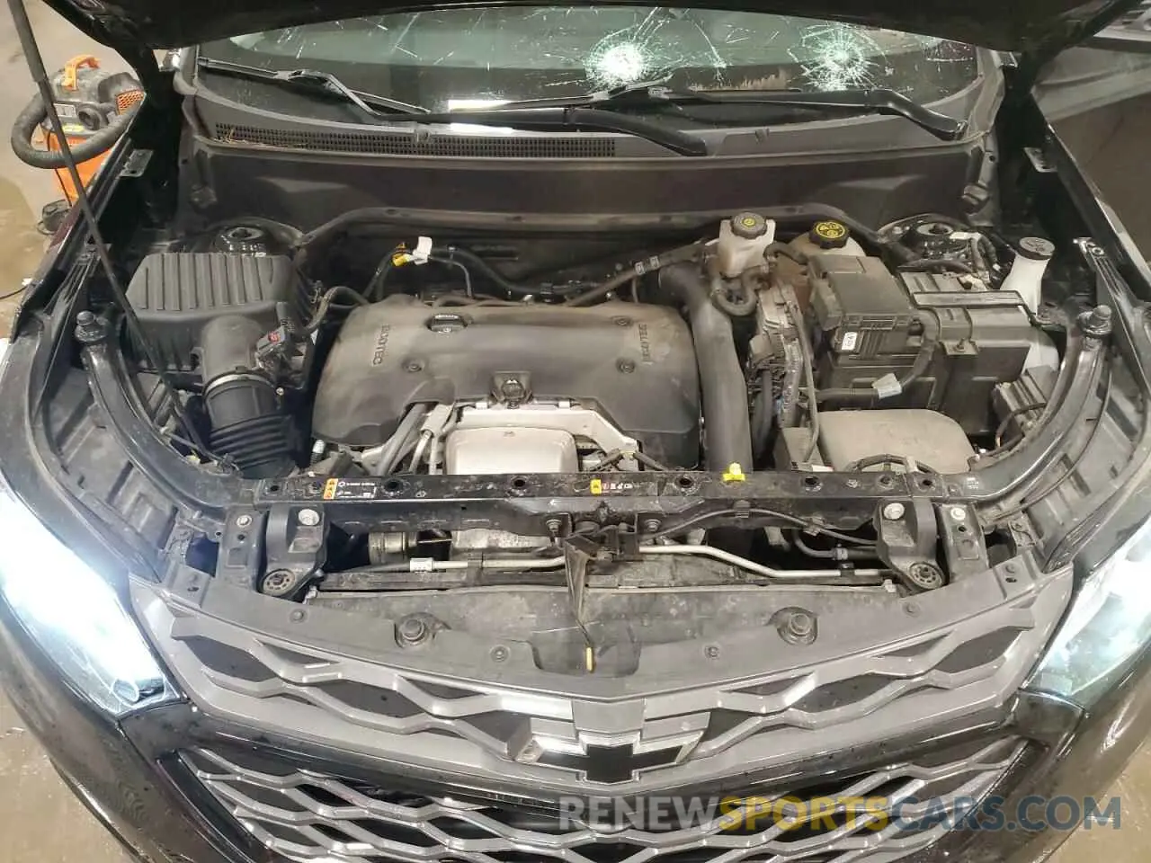 12 Photograph of a damaged car 2GNAXYEX5L6157692 CHEVROLET EQUINOX 2020