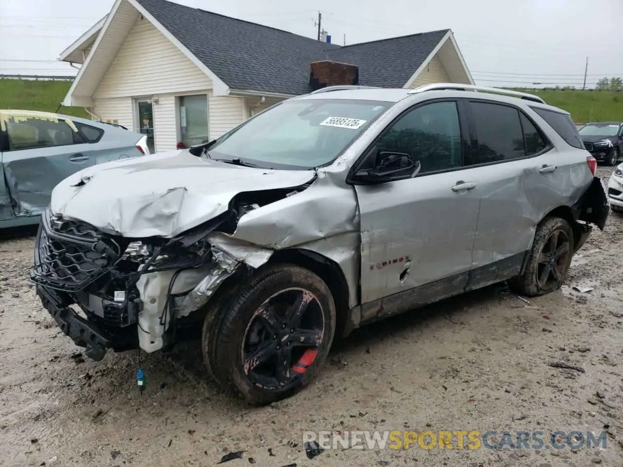 1 Photograph of a damaged car 2GNAXYEX5L6201156 CHEVROLET EQUINOX 2020