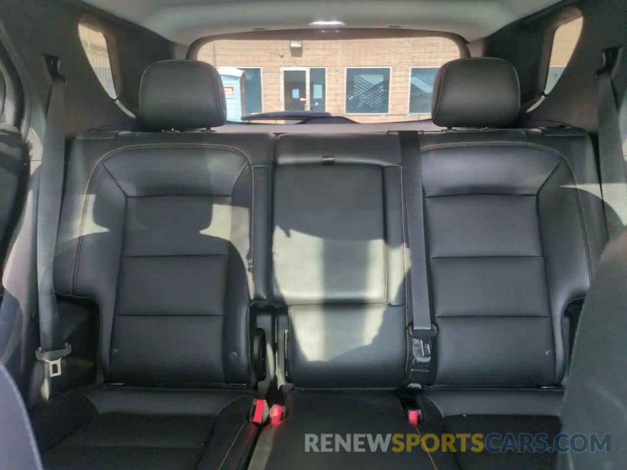 10 Photograph of a damaged car 2GNAXYEX5L6275953 CHEVROLET EQUINOX 2020