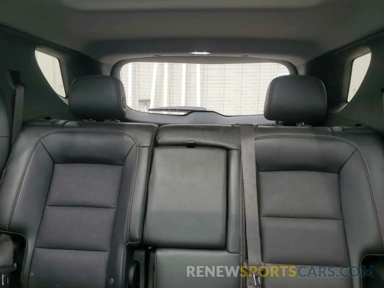 10 Photograph of a damaged car 2GNAXYEX7L6101933 CHEVROLET EQUINOX 2020