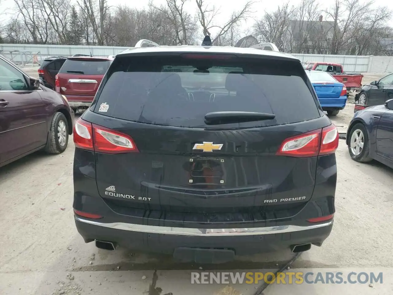 6 Photograph of a damaged car 2GNAXYEX7L6101933 CHEVROLET EQUINOX 2020