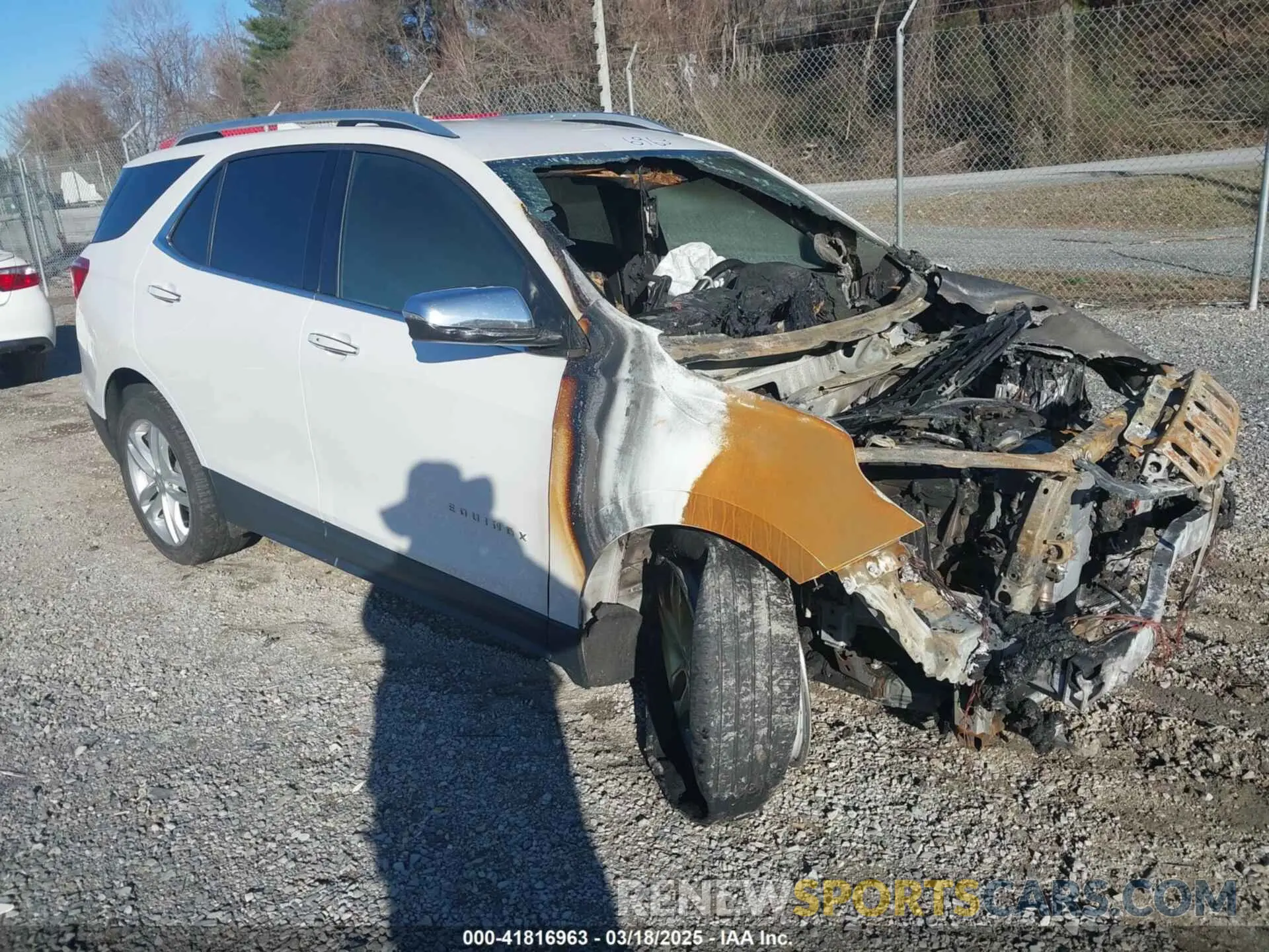 1 Photograph of a damaged car 2GNAXYEX7L6157497 CHEVROLET EQUINOX 2020