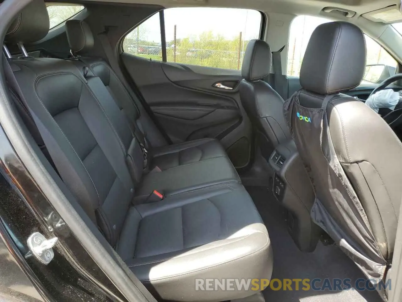 11 Photograph of a damaged car 2GNAXYEXXL6135722 CHEVROLET EQUINOX 2020