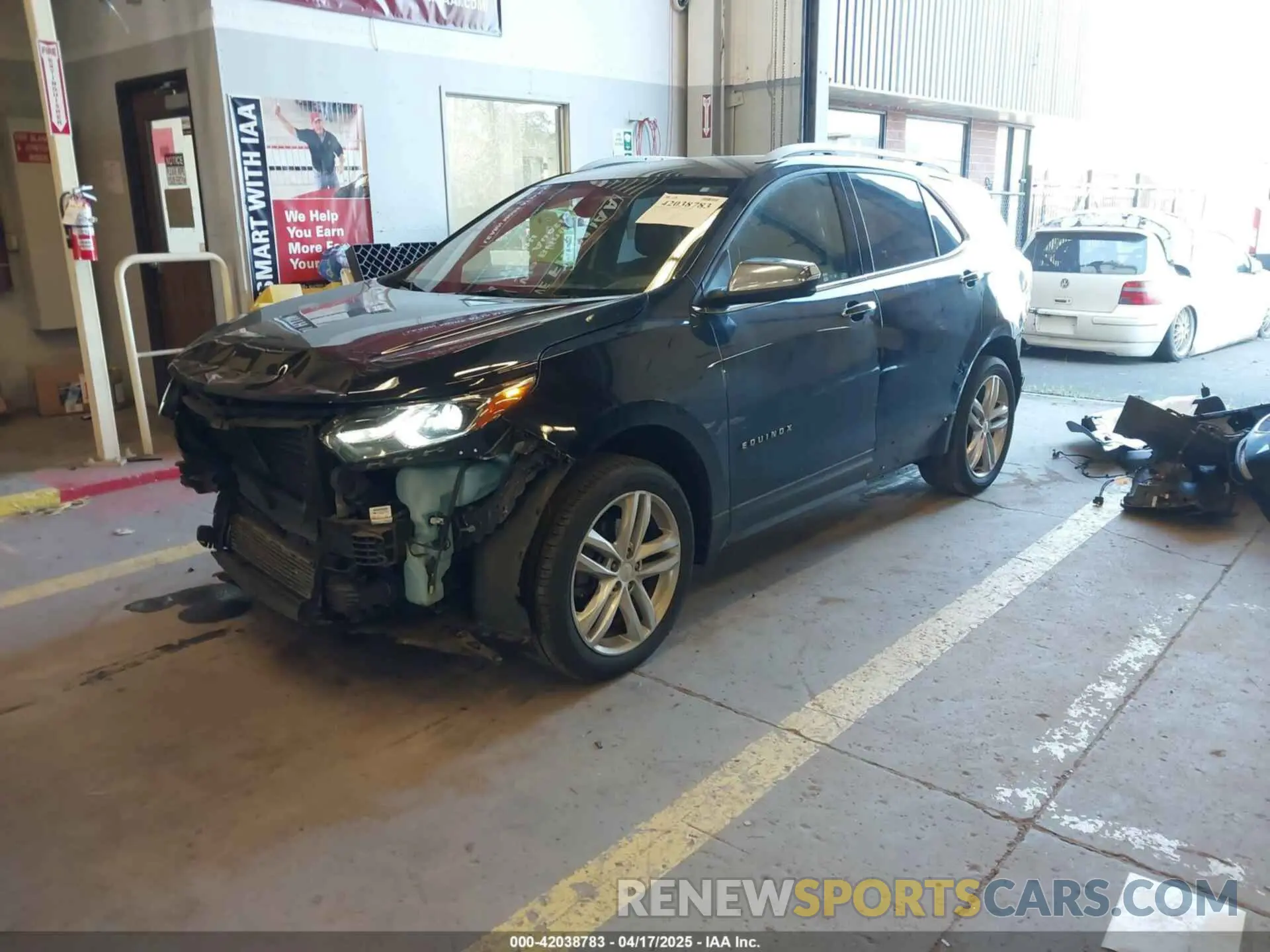 2 Photograph of a damaged car 2GNAXYEXXL6186797 CHEVROLET EQUINOX 2020
