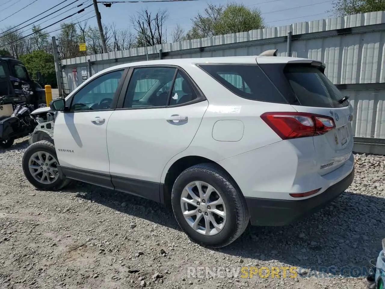 2 Photograph of a damaged car 3GNAX5EV7LS546283 CHEVROLET EQUINOX 2020