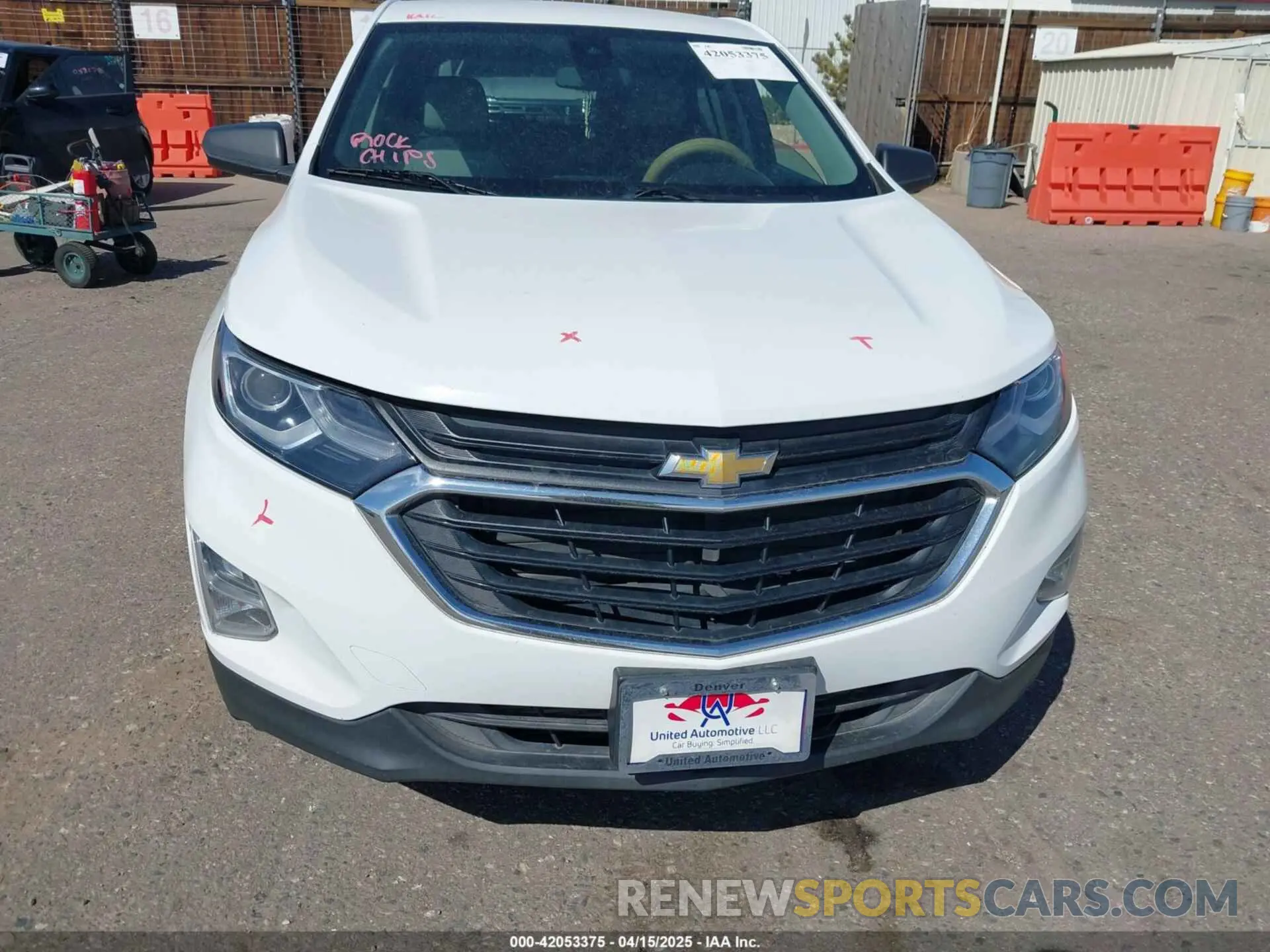 12 Photograph of a damaged car 3GNAX5EV8LS729773 CHEVROLET EQUINOX 2020
