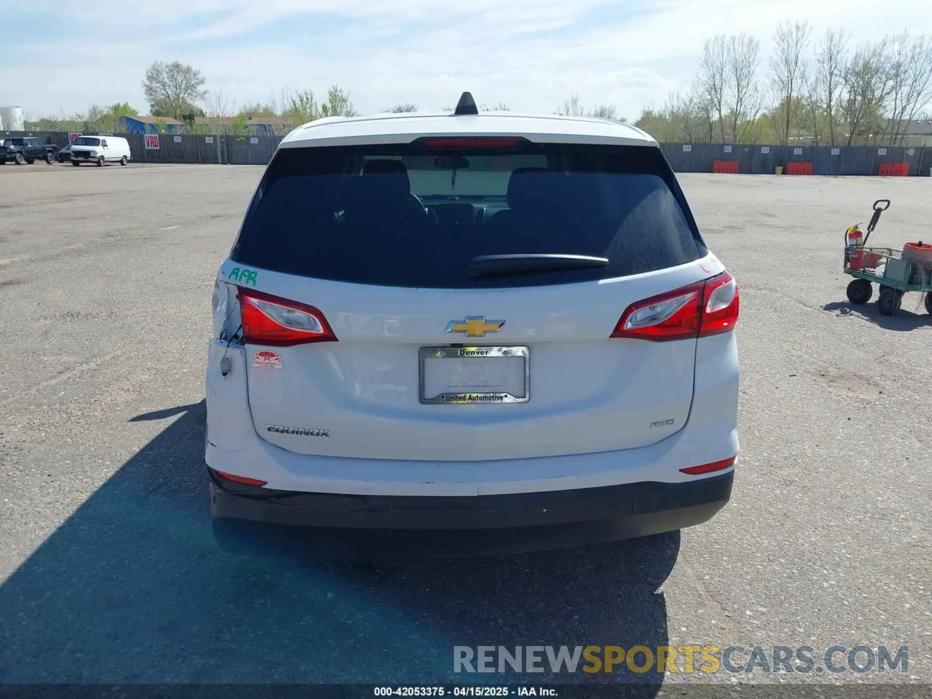16 Photograph of a damaged car 3GNAX5EV8LS729773 CHEVROLET EQUINOX 2020