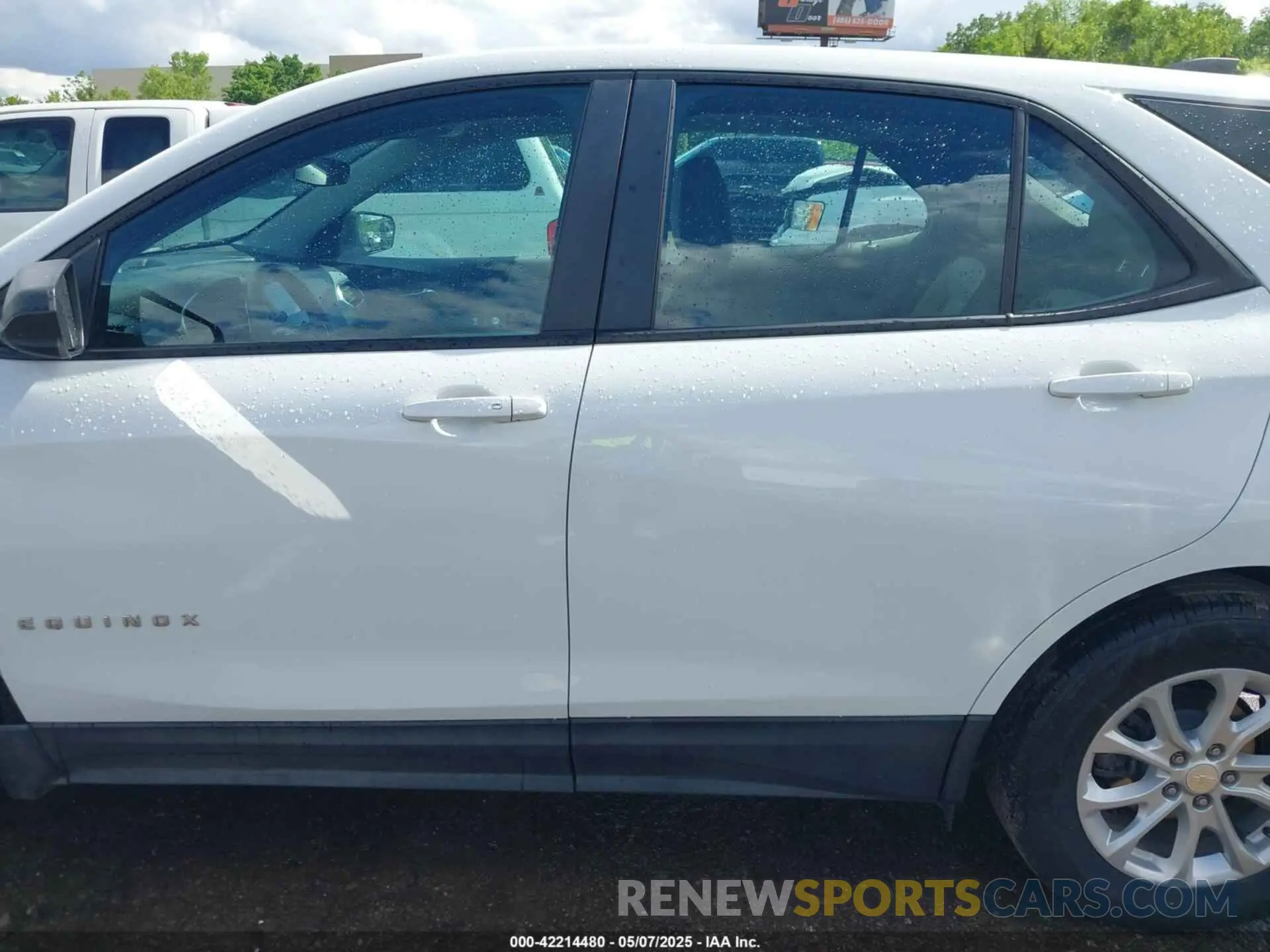 15 Photograph of a damaged car 3GNAXFEV0LS654136 CHEVROLET EQUINOX 2020