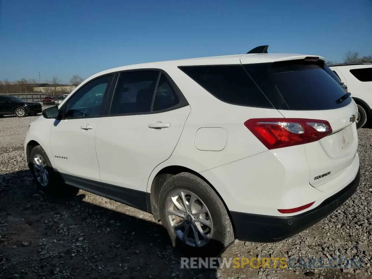 2 Photograph of a damaged car 3GNAXFEV3LS585393 CHEVROLET EQUINOX 2020