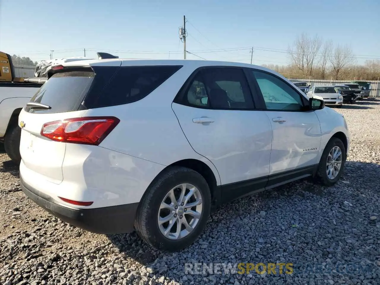3 Photograph of a damaged car 3GNAXFEV3LS585393 CHEVROLET EQUINOX 2020
