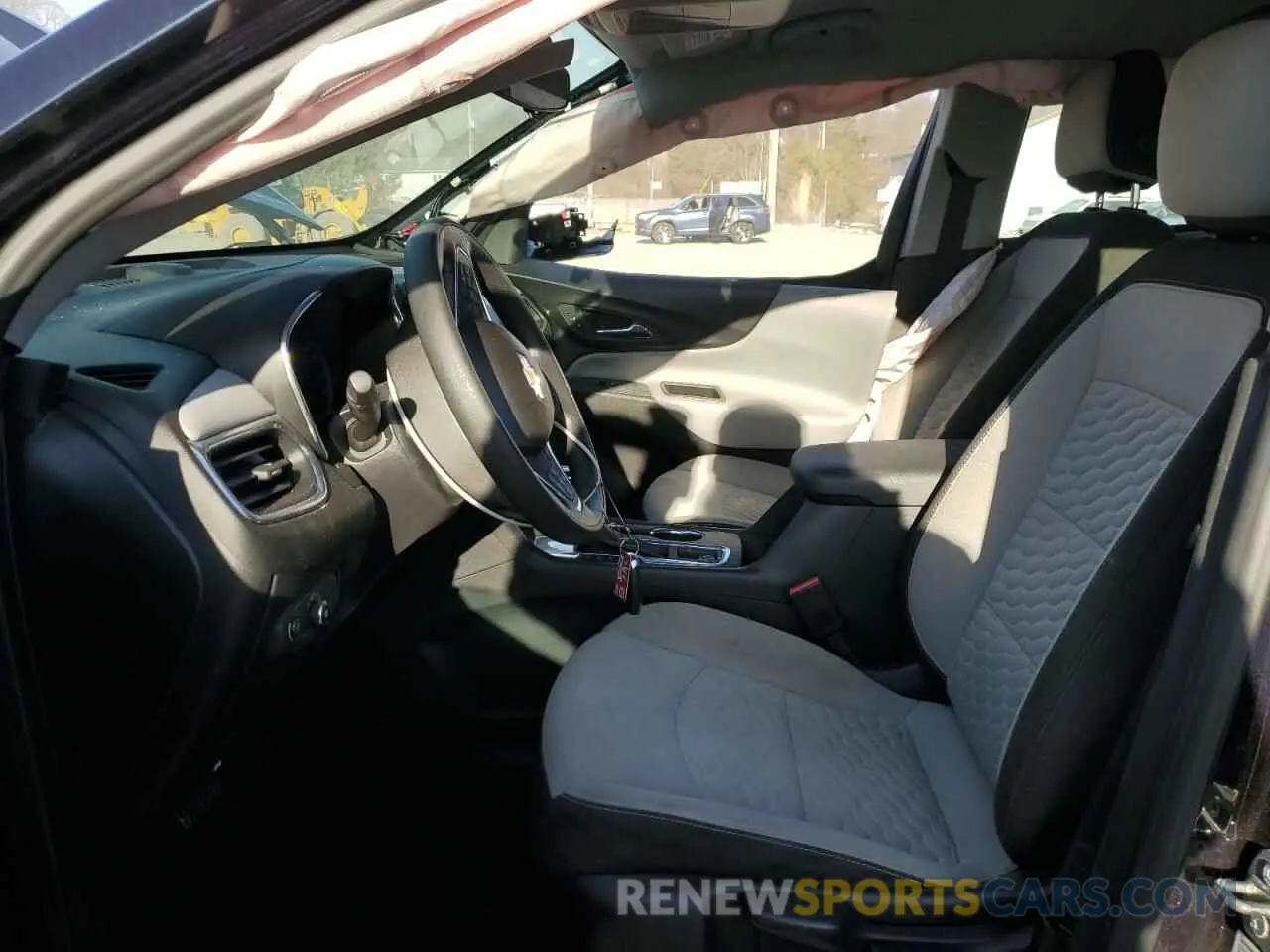 7 Photograph of a damaged car 3GNAXHEV0LS523204 CHEVROLET EQUINOX 2020