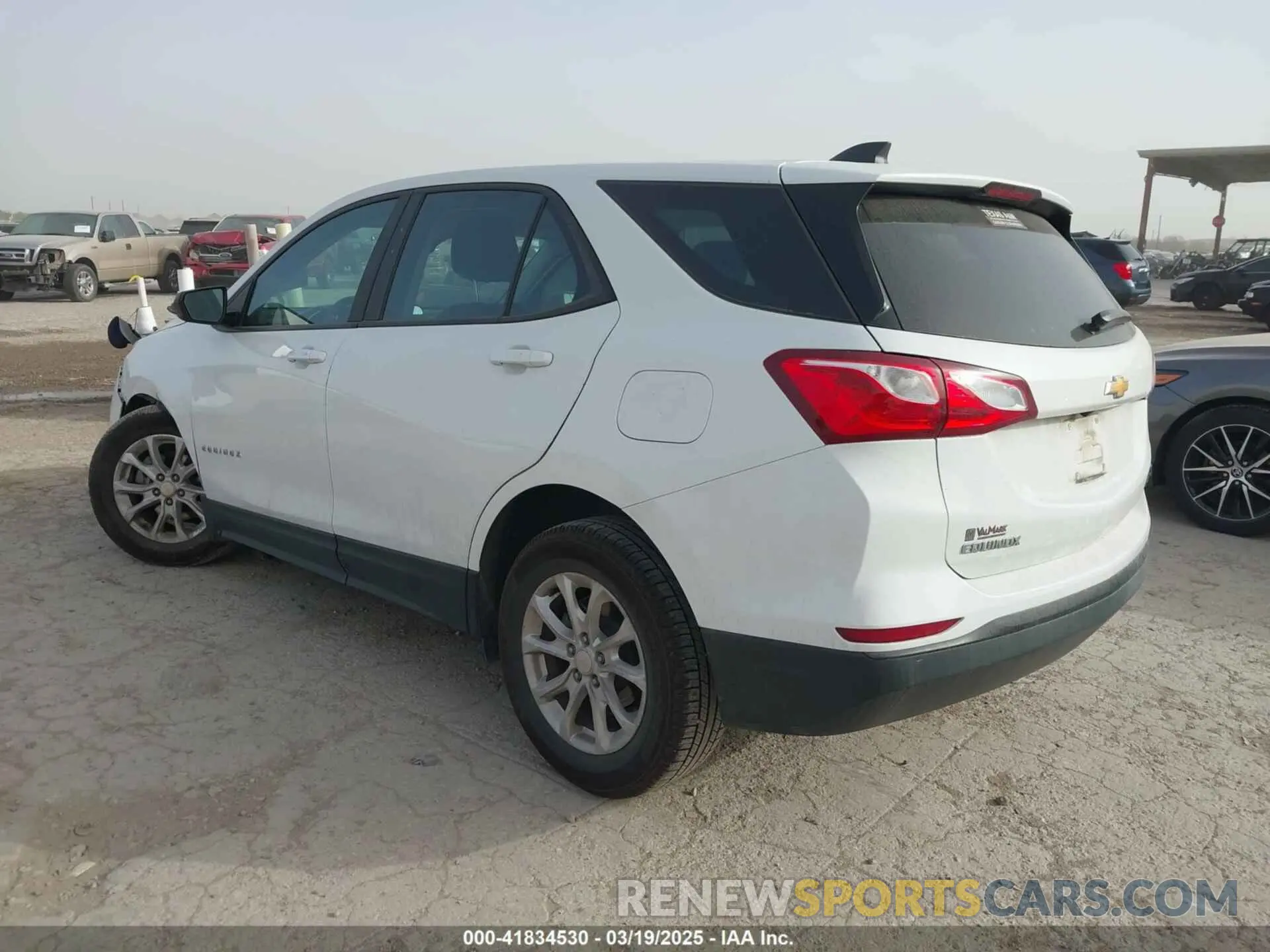 3 Photograph of a damaged car 3GNAXHEV0LS591907 CHEVROLET EQUINOX 2020