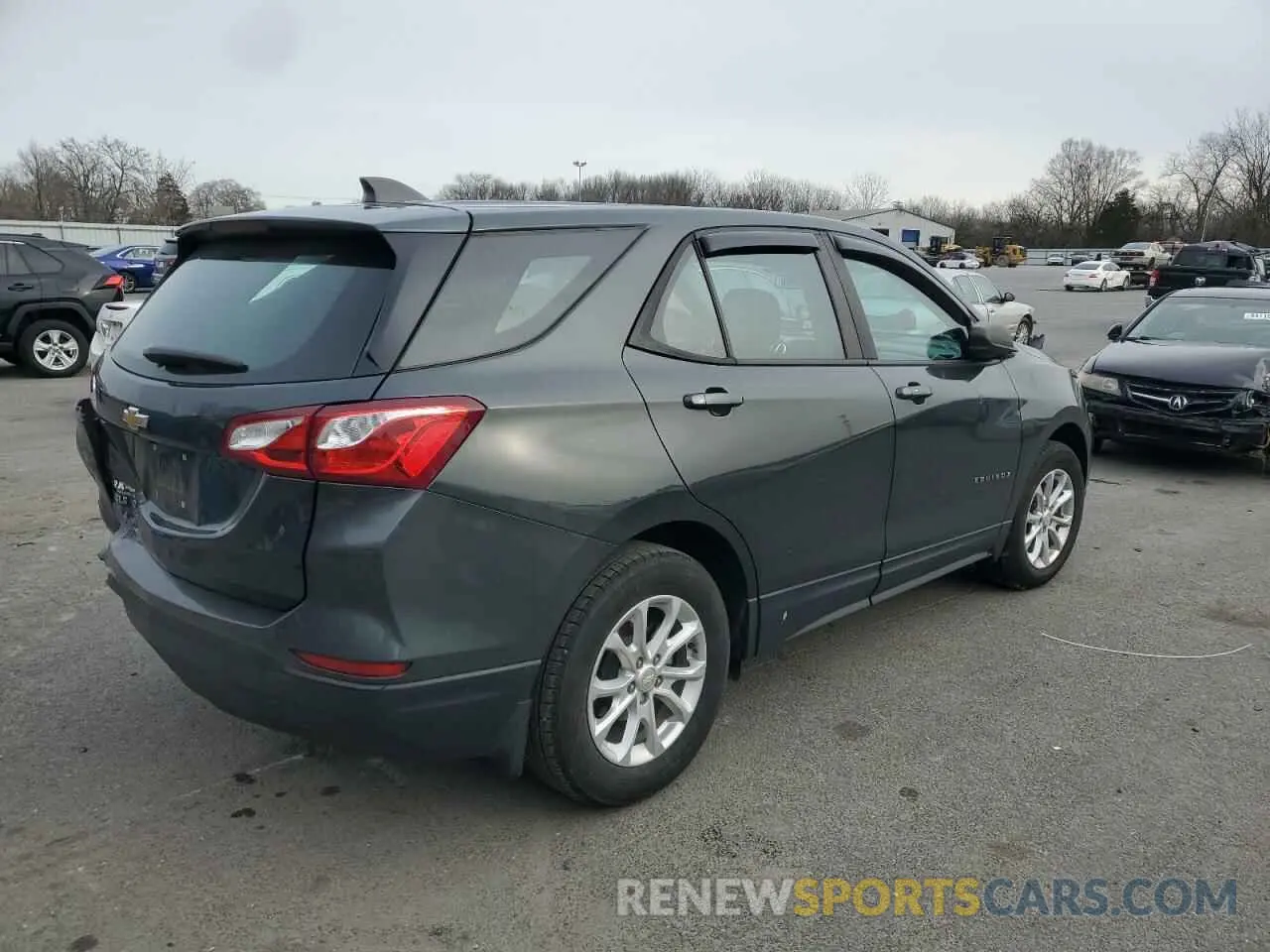 3 Photograph of a damaged car 3GNAXHEV0LS632150 CHEVROLET EQUINOX 2020