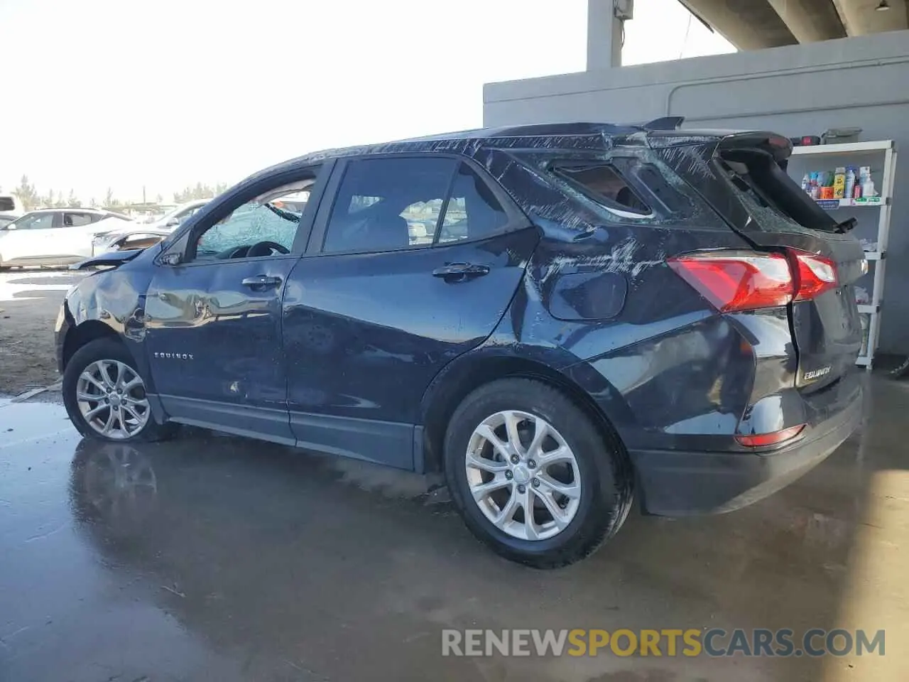2 Photograph of a damaged car 3GNAXHEV0LS634190 CHEVROLET EQUINOX 2020