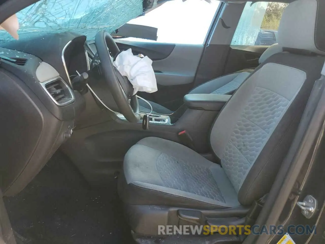 7 Photograph of a damaged car 3GNAXHEV0LS634190 CHEVROLET EQUINOX 2020