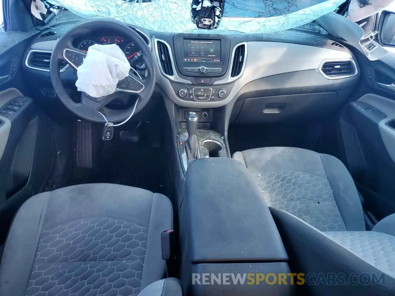 8 Photograph of a damaged car 3GNAXHEV0LS634190 CHEVROLET EQUINOX 2020