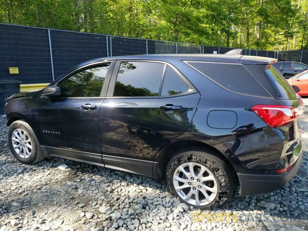2 Photograph of a damaged car 3GNAXHEV0LS666170 CHEVROLET EQUINOX 2020