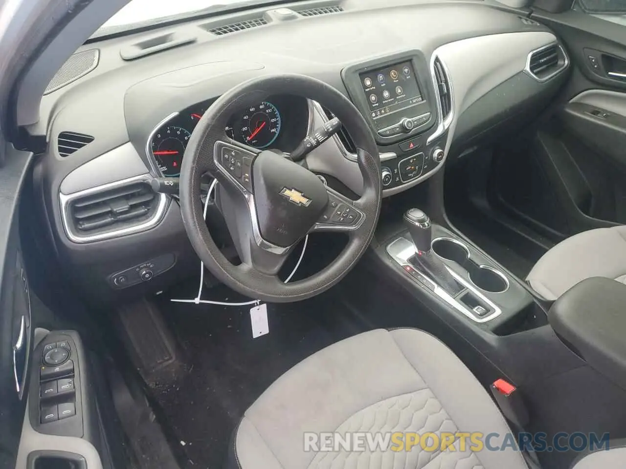 8 Photograph of a damaged car 3GNAXHEV0LS702746 CHEVROLET EQUINOX 2020