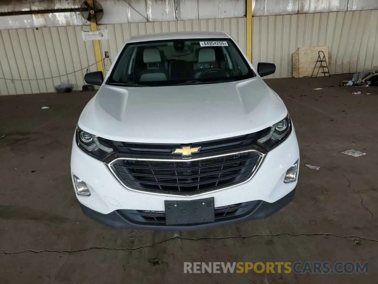 5 Photograph of a damaged car 3GNAXHEV1LS506122 CHEVROLET EQUINOX 2020