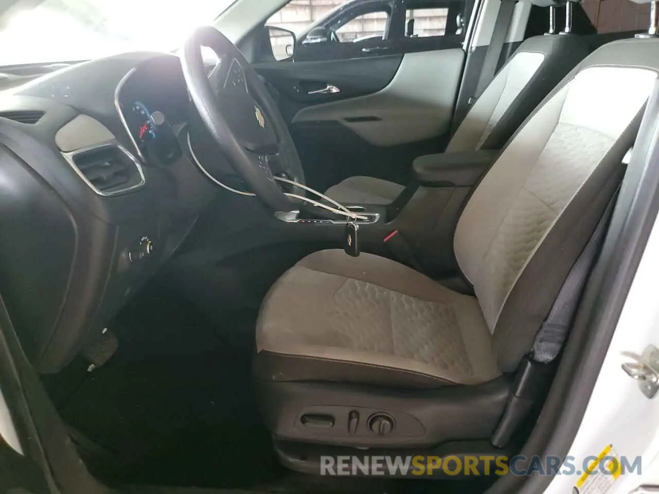 7 Photograph of a damaged car 3GNAXHEV1LS506122 CHEVROLET EQUINOX 2020