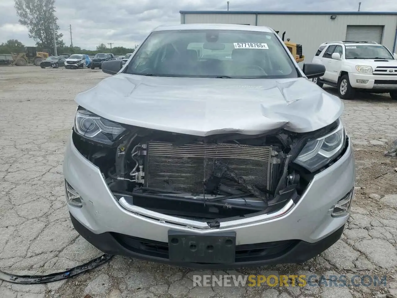 5 Photograph of a damaged car 3GNAXHEV1LS564490 CHEVROLET EQUINOX 2020