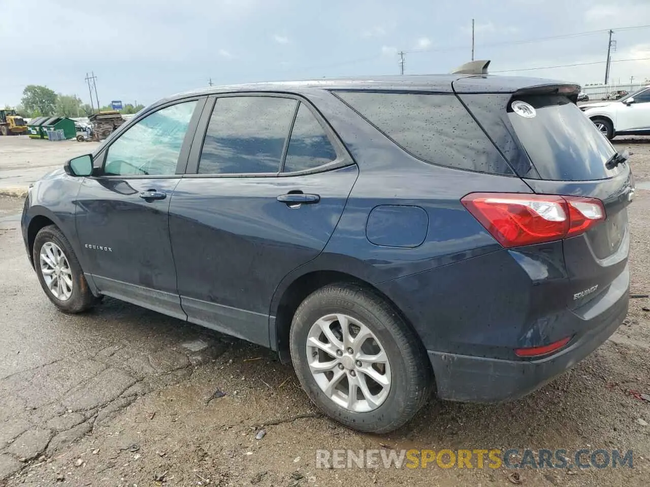 2 Photograph of a damaged car 3GNAXHEV2LS512785 CHEVROLET EQUINOX 2020
