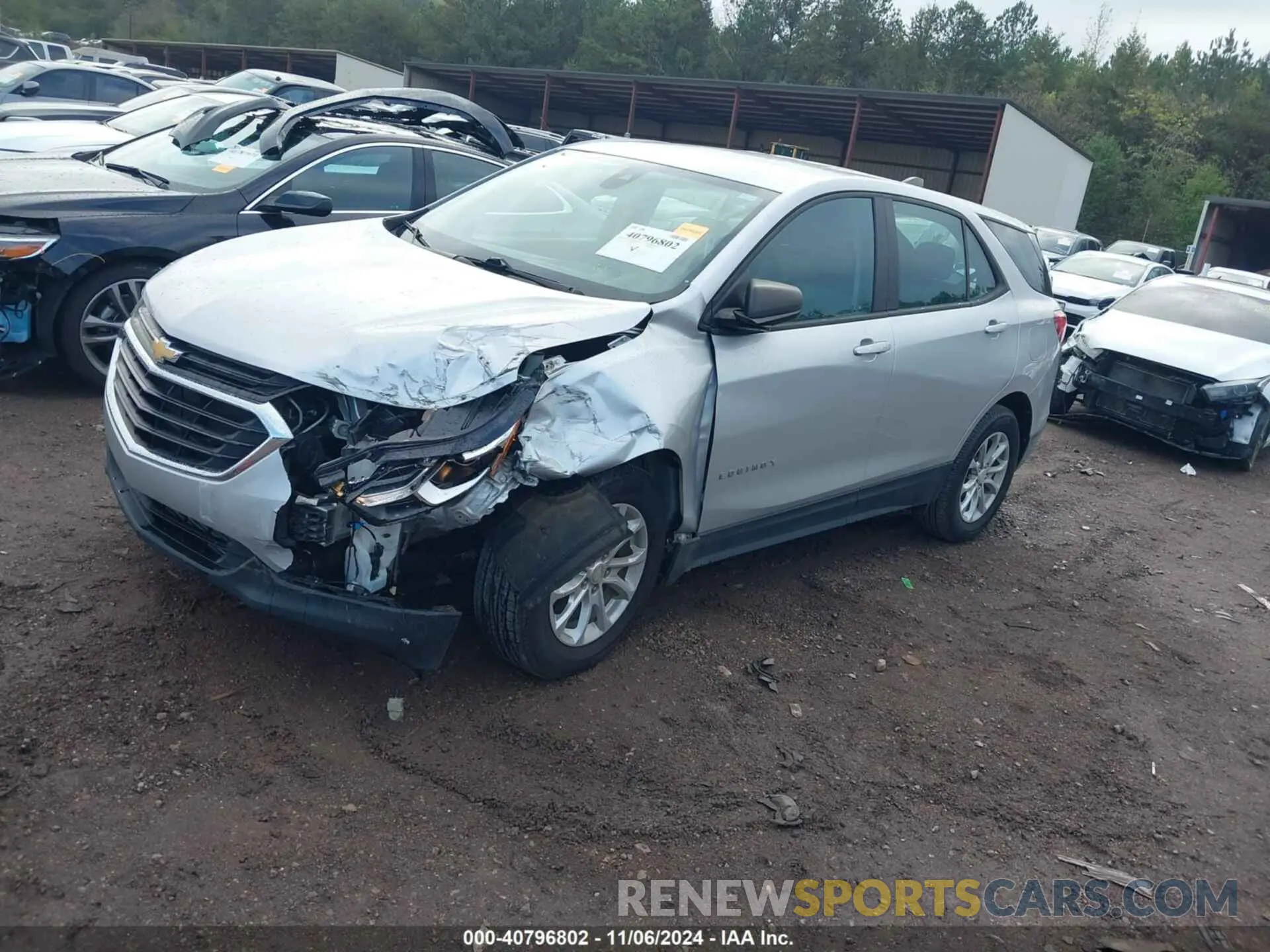 2 Photograph of a damaged car 3GNAXHEV2LS538092 CHEVROLET EQUINOX 2020