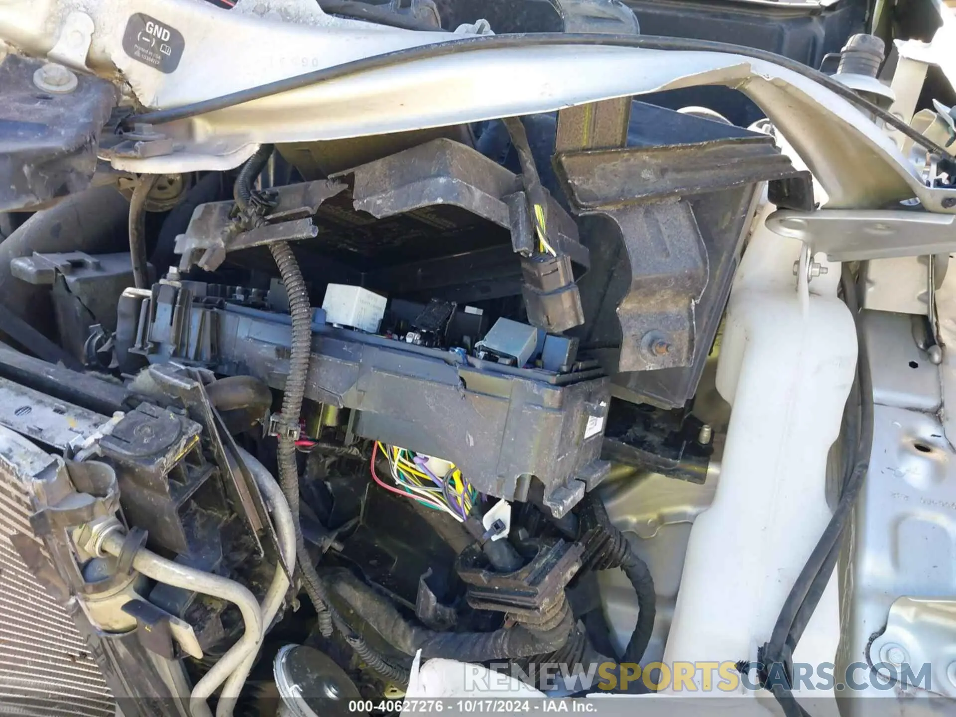 20 Photograph of a damaged car 3GNAXHEV2LS558083 CHEVROLET EQUINOX 2020