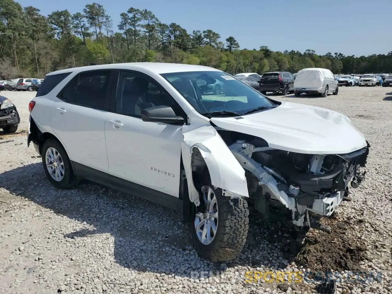 4 Photograph of a damaged car 3GNAXHEV2LS680085 CHEVROLET EQUINOX 2020