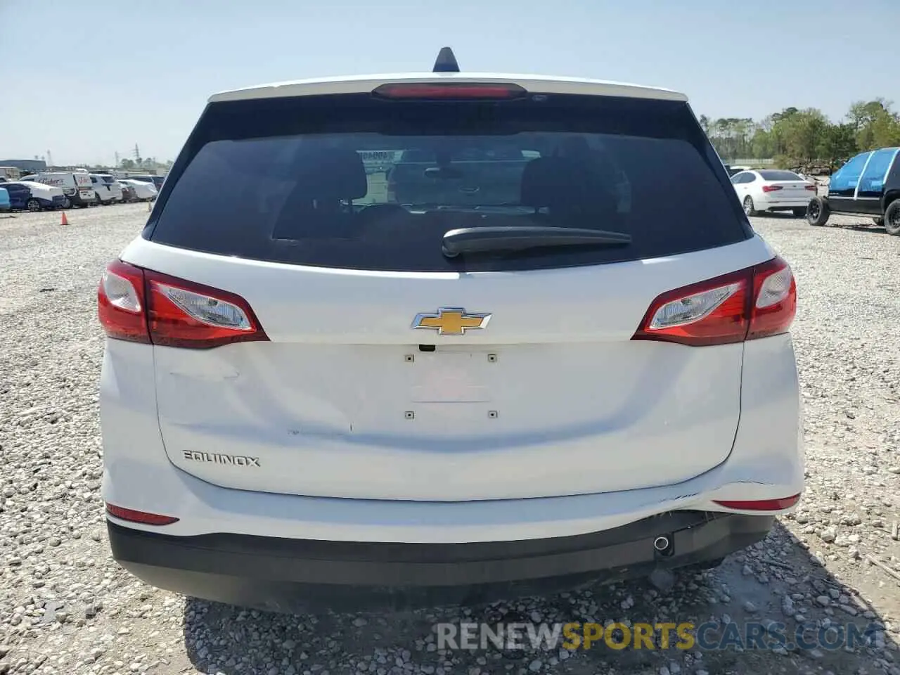 6 Photograph of a damaged car 3GNAXHEV2LS680085 CHEVROLET EQUINOX 2020