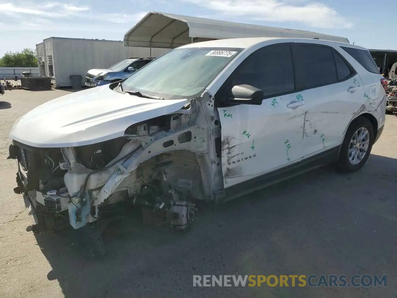 1 Photograph of a damaged car 3GNAXHEV2LS682757 CHEVROLET EQUINOX 2020
