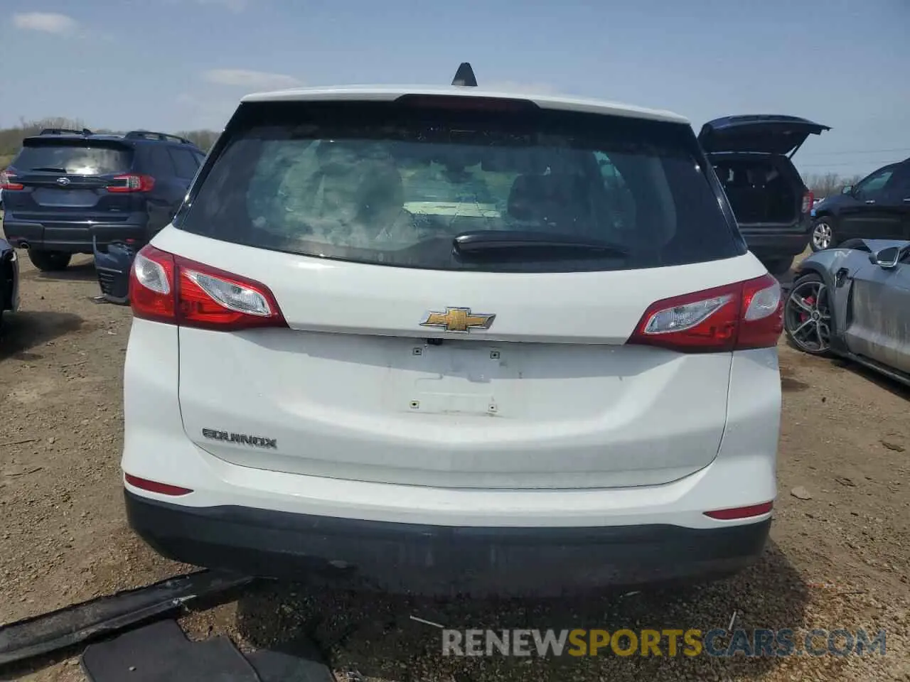 6 Photograph of a damaged car 3GNAXHEV2LS696187 CHEVROLET EQUINOX 2020