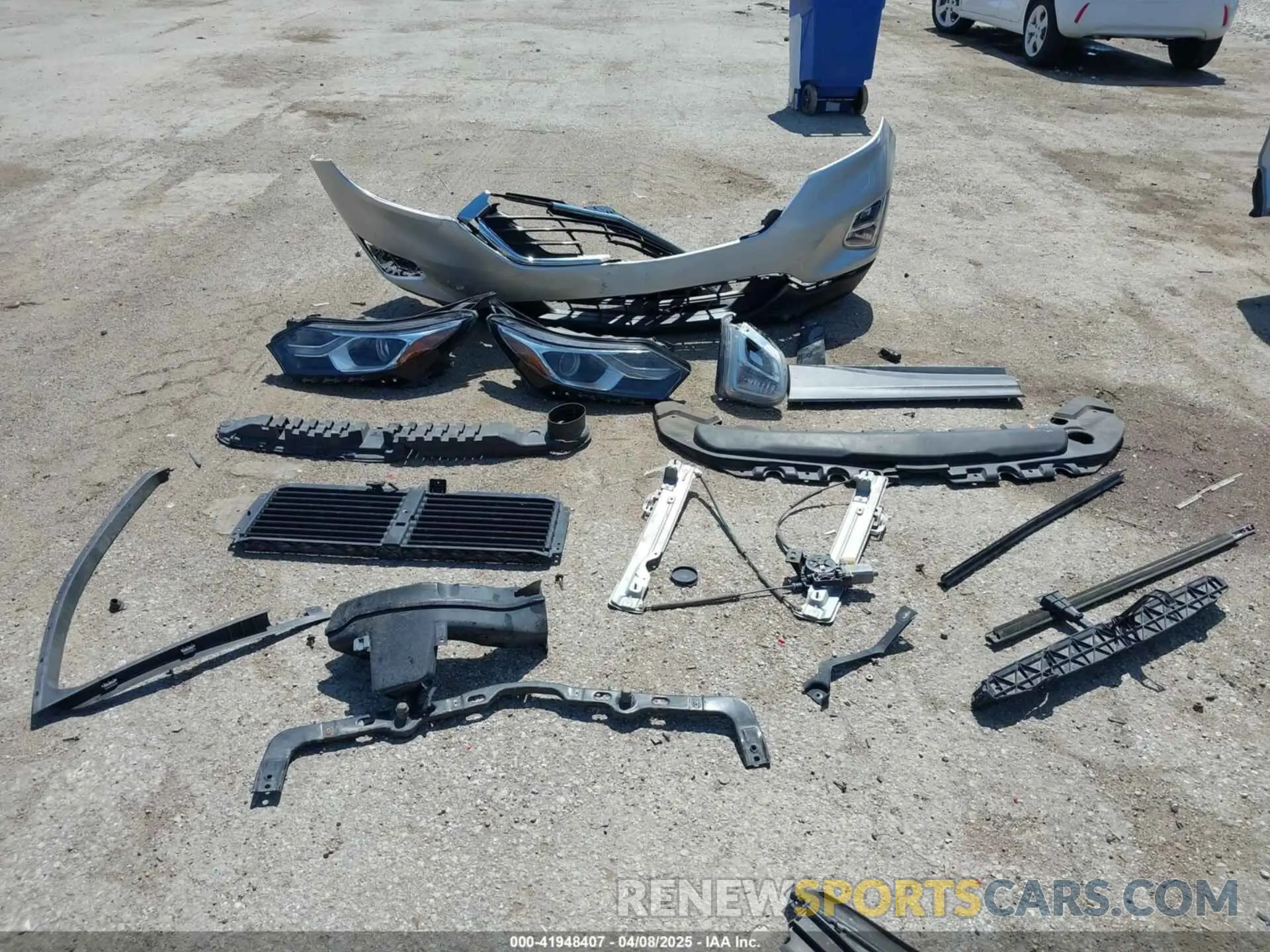 12 Photograph of a damaged car 3GNAXHEV3LS510012 CHEVROLET EQUINOX 2020