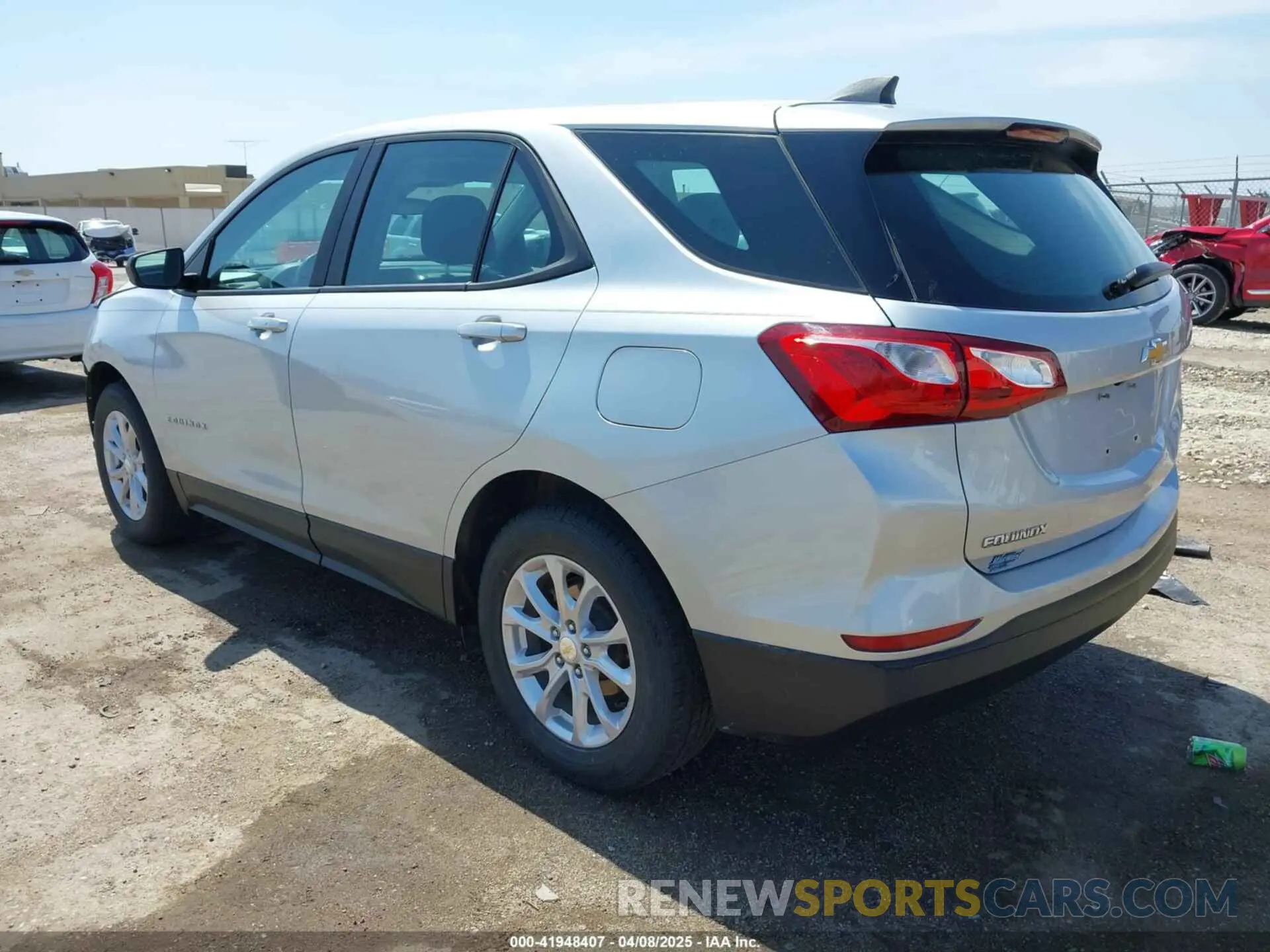3 Photograph of a damaged car 3GNAXHEV3LS510012 CHEVROLET EQUINOX 2020