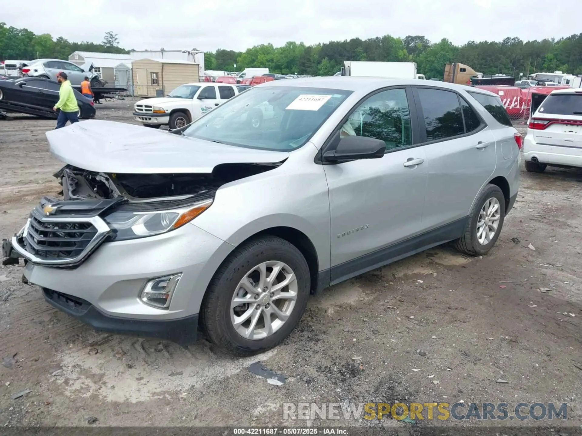 2 Photograph of a damaged car 3GNAXHEV3LS522936 CHEVROLET EQUINOX 2020
