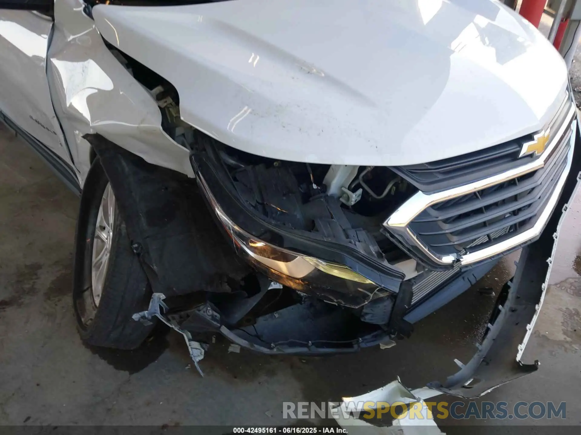 6 Photograph of a damaged car 3GNAXHEV3LS644437 CHEVROLET EQUINOX 2020