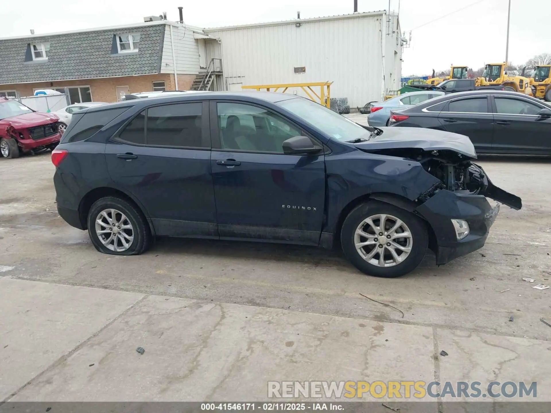 13 Photograph of a damaged car 3GNAXHEV3LS675624 CHEVROLET EQUINOX 2020