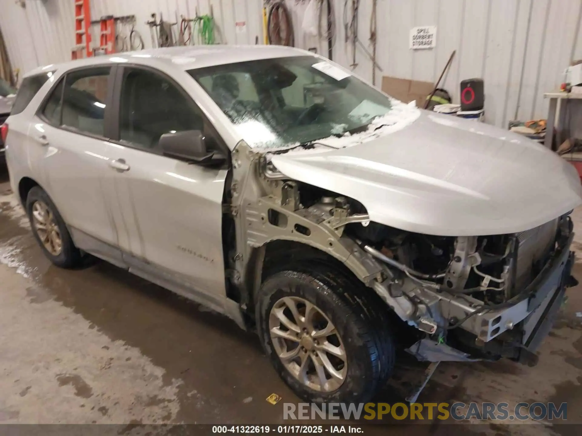 1 Photograph of a damaged car 3GNAXHEV3LS699793 CHEVROLET EQUINOX 2020