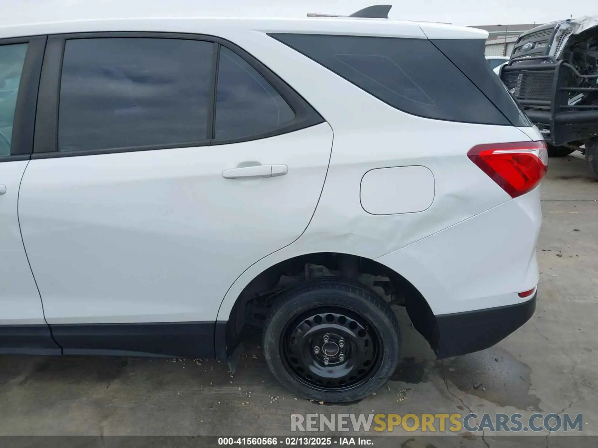 20 Photograph of a damaged car 3GNAXHEV3LS716138 CHEVROLET EQUINOX 2020