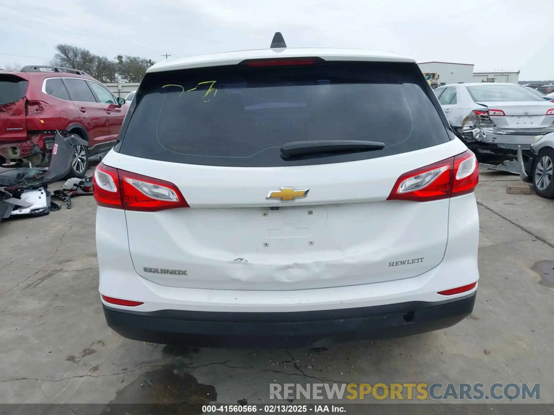 21 Photograph of a damaged car 3GNAXHEV3LS716138 CHEVROLET EQUINOX 2020