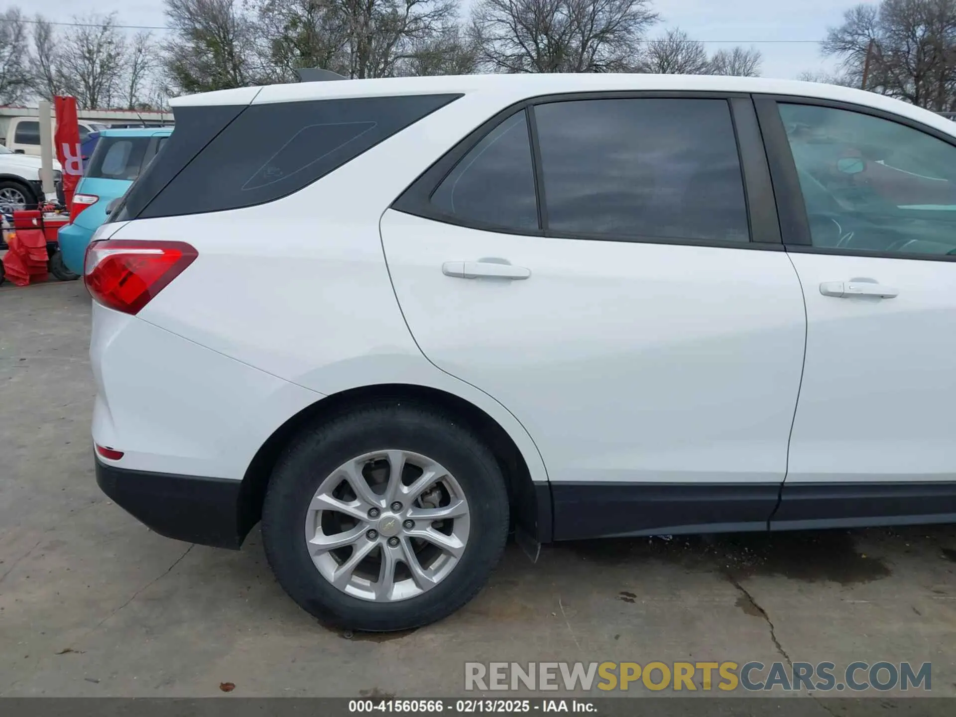 22 Photograph of a damaged car 3GNAXHEV3LS716138 CHEVROLET EQUINOX 2020
