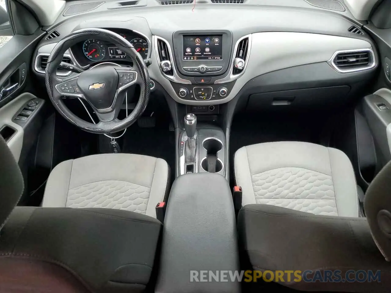 8 Photograph of a damaged car 3GNAXHEV3LS731142 CHEVROLET EQUINOX 2020