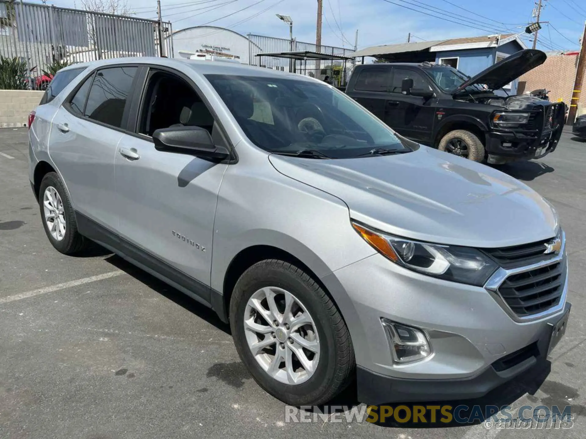 12 Photograph of a damaged car 3GNAXHEV4LS623290 CHEVROLET EQUINOX 2020