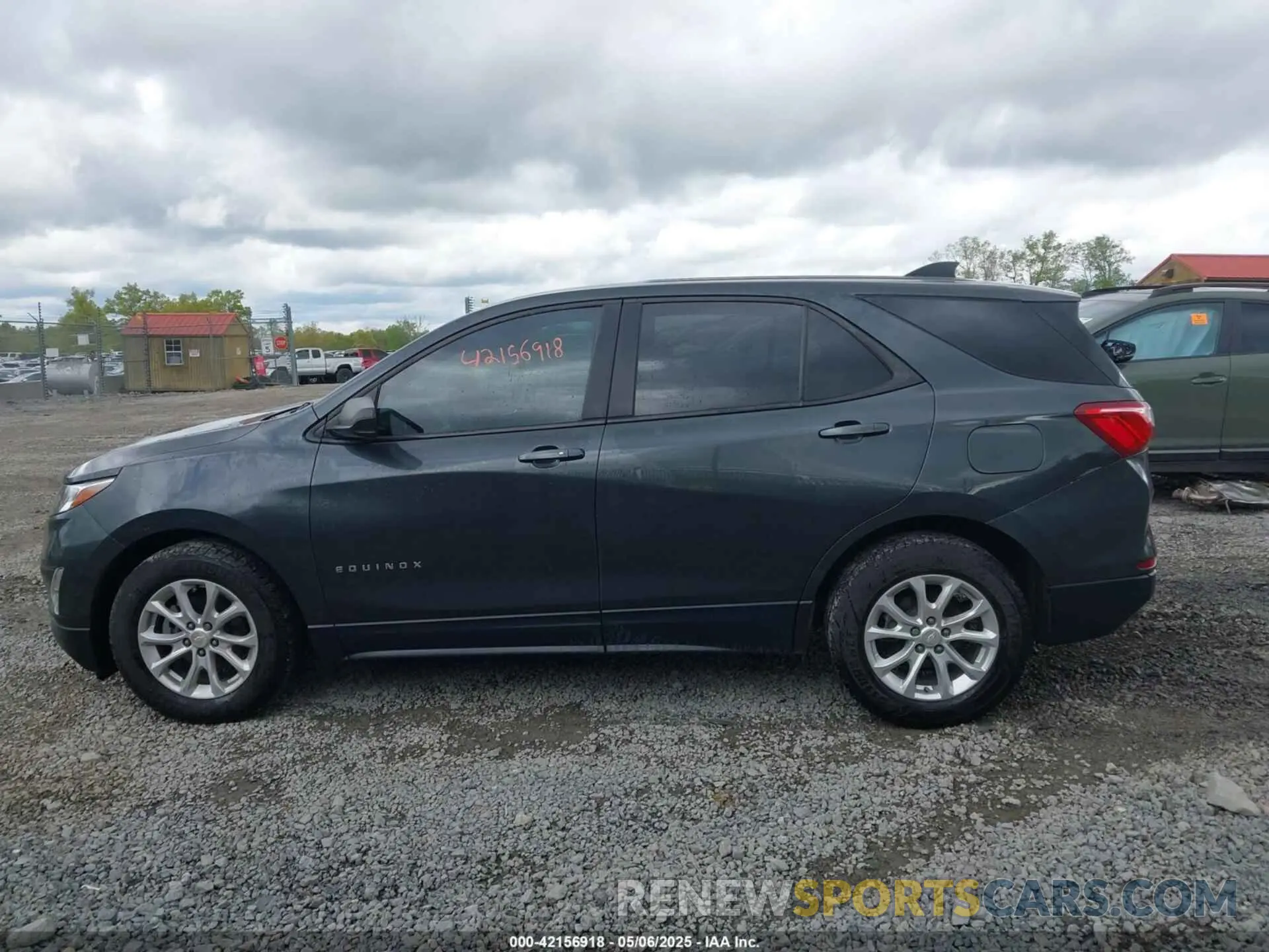 14 Photograph of a damaged car 3GNAXHEV4LS646228 CHEVROLET EQUINOX 2020