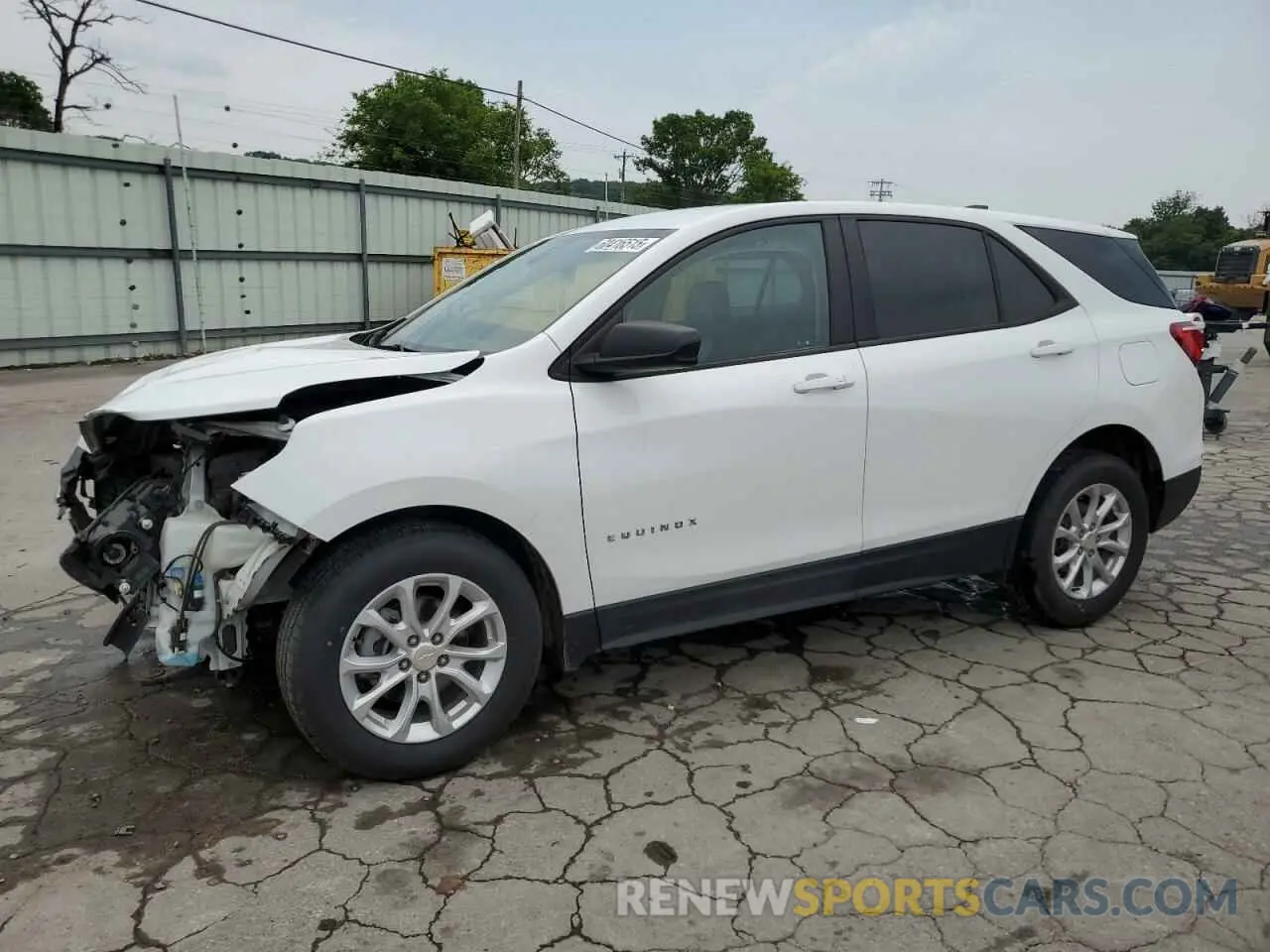 1 Photograph of a damaged car 3GNAXHEV4LS679035 CHEVROLET EQUINOX 2020