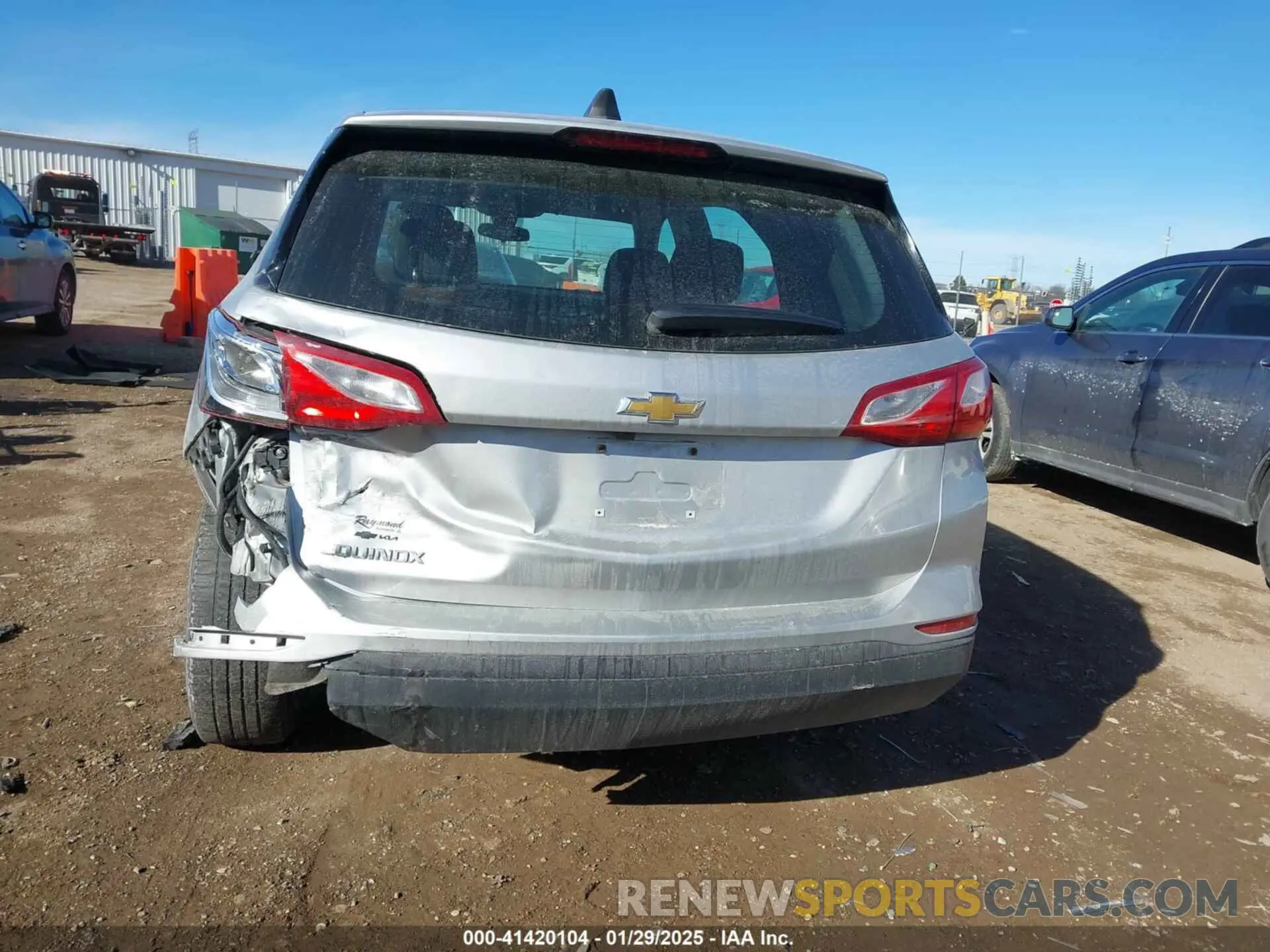 16 Photograph of a damaged car 3GNAXHEV5LS518807 CHEVROLET EQUINOX 2020