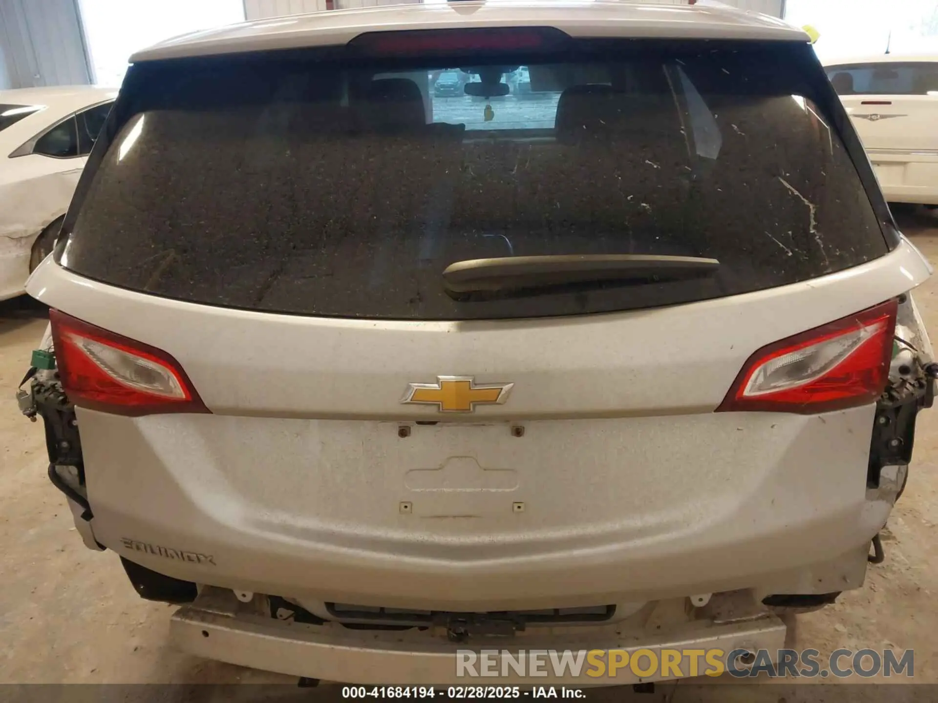 16 Photograph of a damaged car 3GNAXHEV5LS519066 CHEVROLET EQUINOX 2020