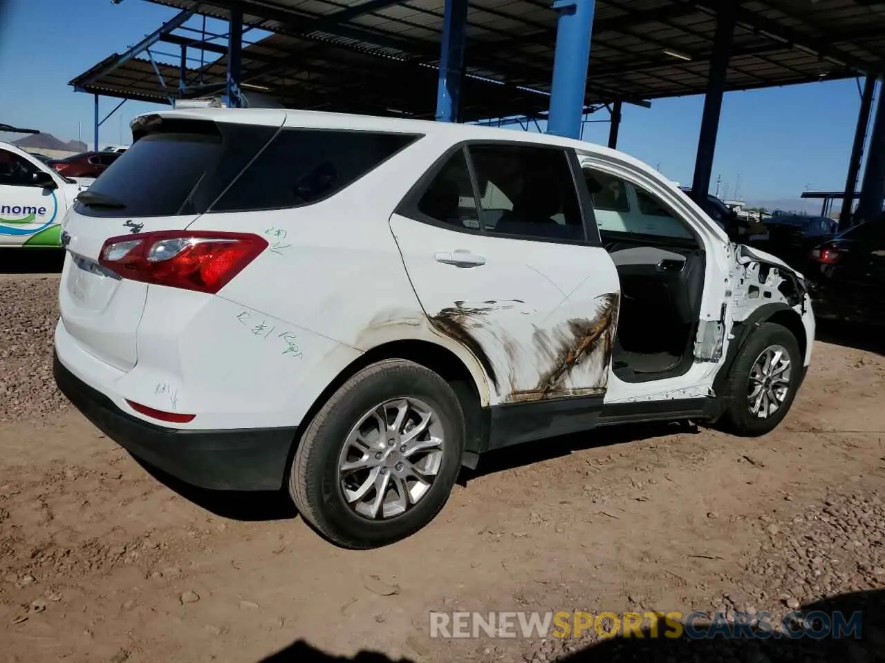 3 Photograph of a damaged car 3GNAXHEV5LS530102 CHEVROLET EQUINOX 2020