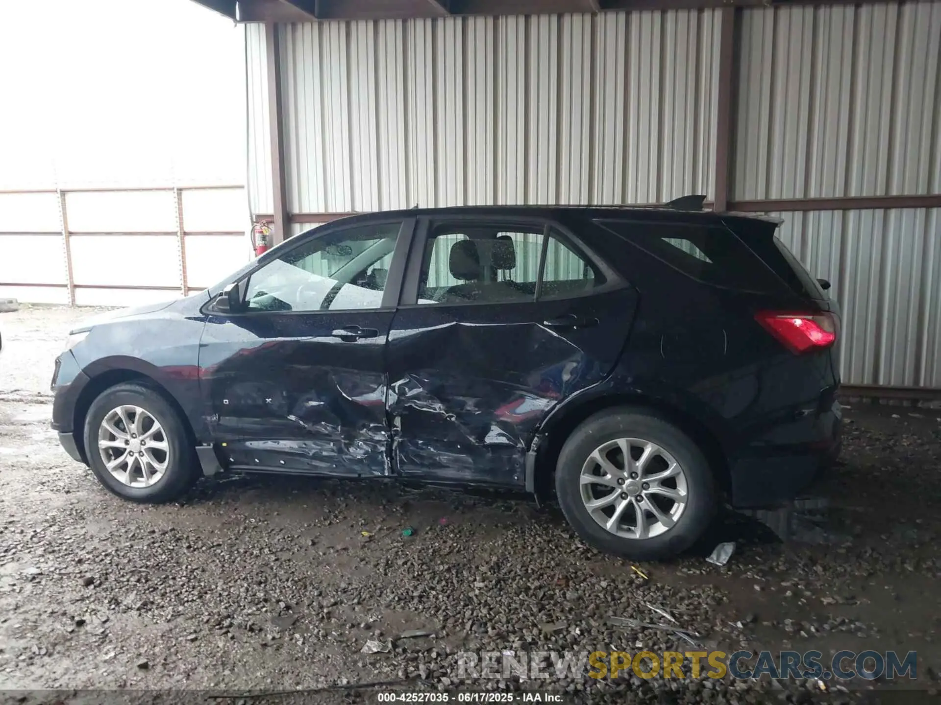 14 Photograph of a damaged car 3GNAXHEV5LS683207 CHEVROLET EQUINOX 2020